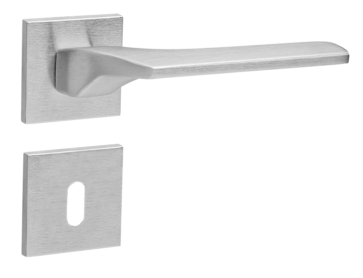 MANIGLIA CORSA CODICE 1354/213 F05 IN ZAMA CROMO SATINATO